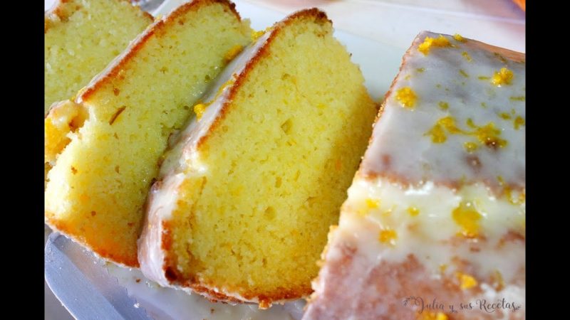 Budin húmedo de naranja con glaseado