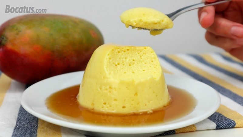 Flan de mango