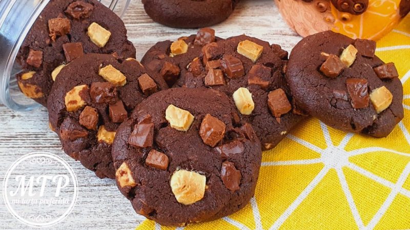 Galletas de tres chocolates