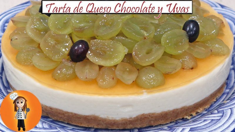 Tarta de queso, chocolate y uva